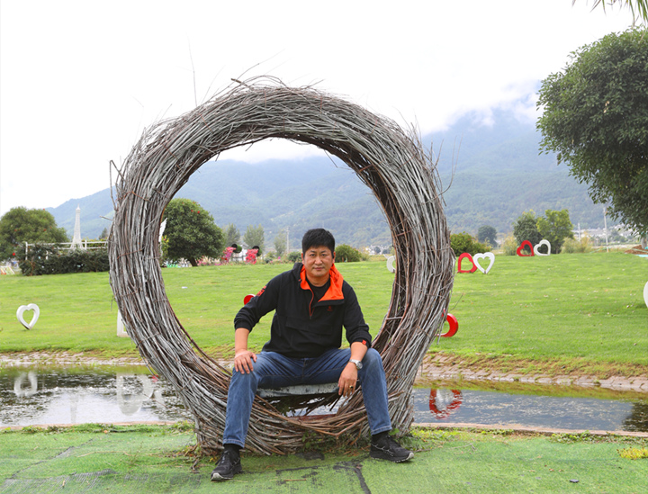 為正在外奔波無法參加母親生日宴的銷售精英房炳青家屬送去生日祝福。.jpg 為正在外奔波無法參加母親生日宴的銷售精英房炳青家屬送去生日祝福。.jpg