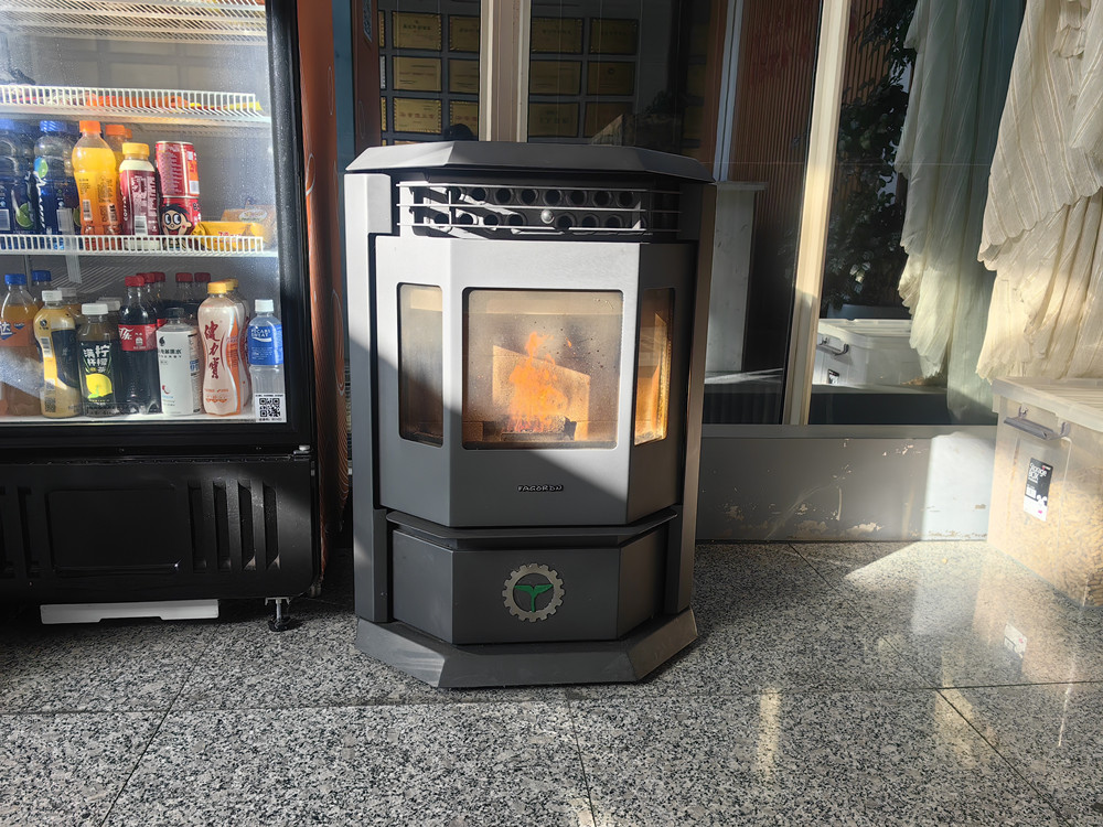 取暖爐設(shè)備清潔取暖.jpg 取暖爐設(shè)備清潔取暖.jpg